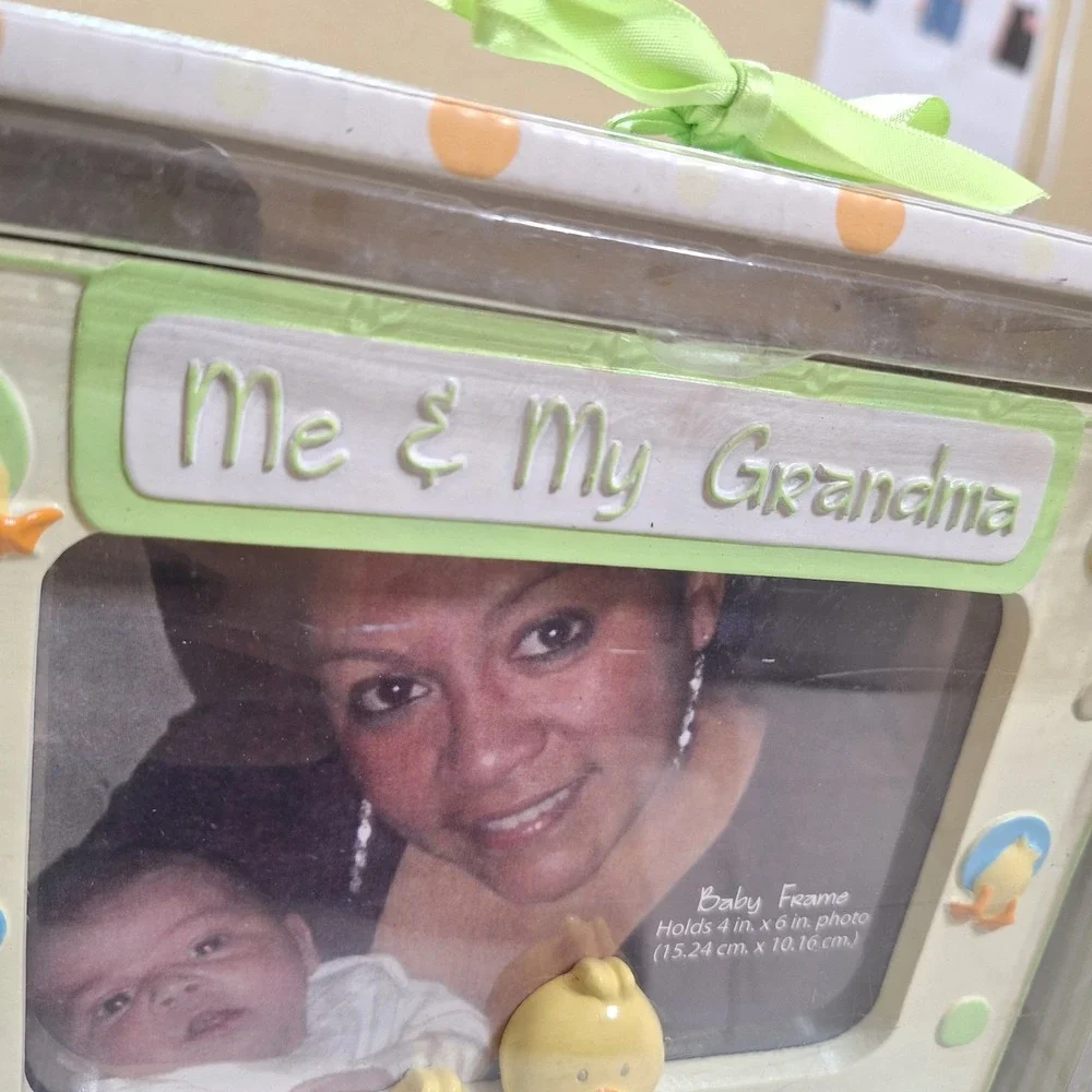 Me & Grandma Chatterbox Frame New Ceramic‎ 4